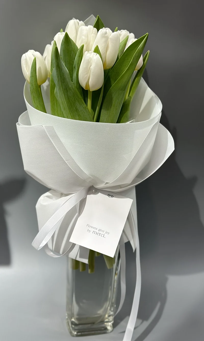 Букет з тюльпанів 114